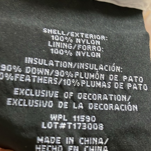 Down filled vest with zip front, front pockets - Picture 3 of 3